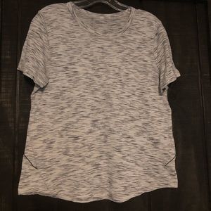 Lululemon workout t shirt